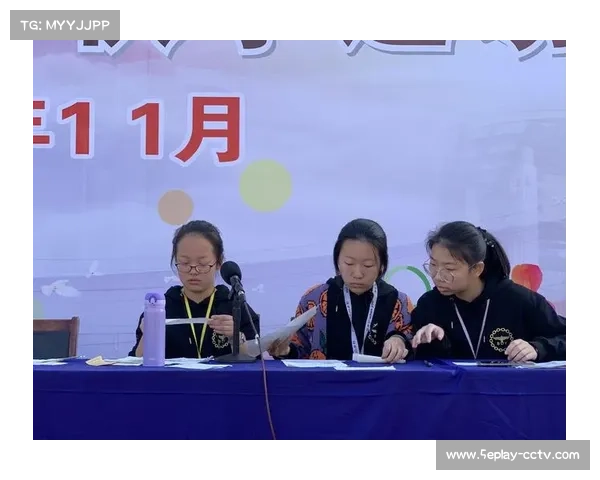 梅沙杯总决赛小选手乘风破浪在变幻海况中尽显青春竞技风采 梅沙杯总决赛小选手乘风破浪在变幻海况中尽显青春竞技风采